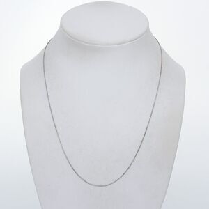 intage Italy Sterling Silver 925 0.7mm Box Chain Necklace 18"